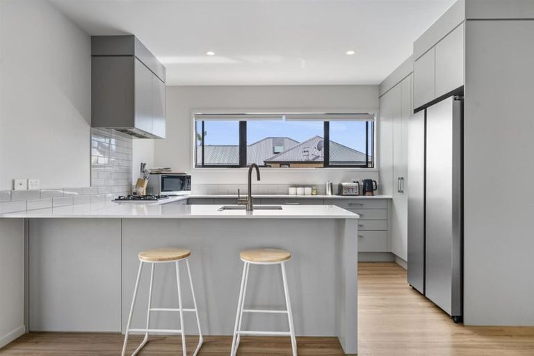 Photo of property in 51 Cotula Way, Papamoa Beach, Papamoa, 3118