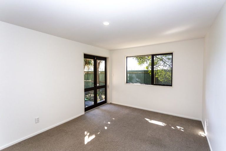 Photo of property in 51b Middleton Road, Upper Riccarton, Christchurch, 8041