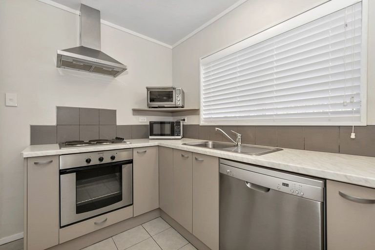 Photo of property in 19a Sandwich Road, St Andrews, Hamilton, 3200