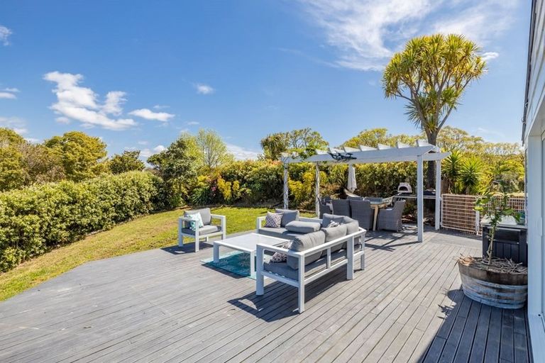 Photo of property in 6 Brumby Lane, Russell, 0272