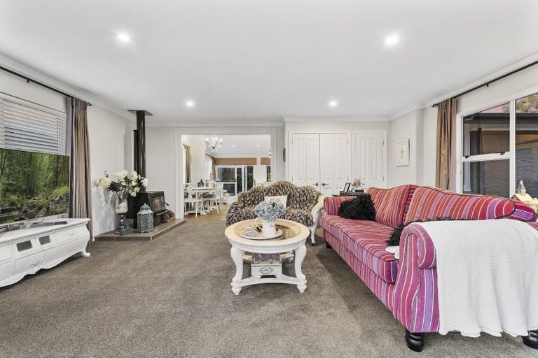 Photo of property in 28 Sunny Bay Road, Matua, Tauranga, 3110