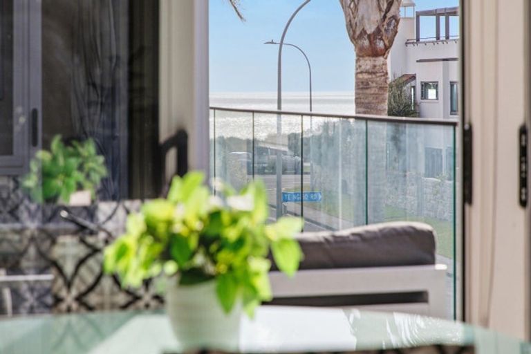 Photo of property in 204/27 Banks Avenue, Mount Maunganui, 3116