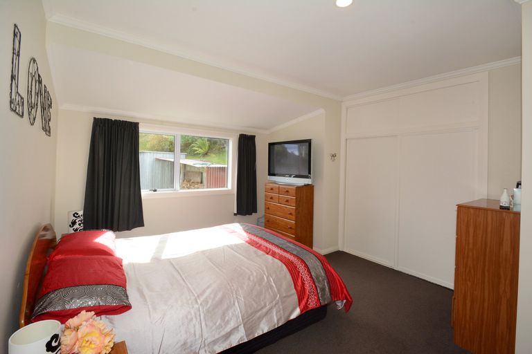 Photo of property in 126 Mornington Road, Kenmure, Dunedin, 9011