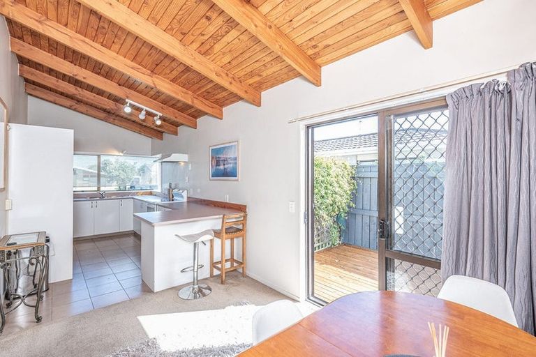 Photo of property in 32 Exeter Crescent, Springvale, Whanganui, 4501