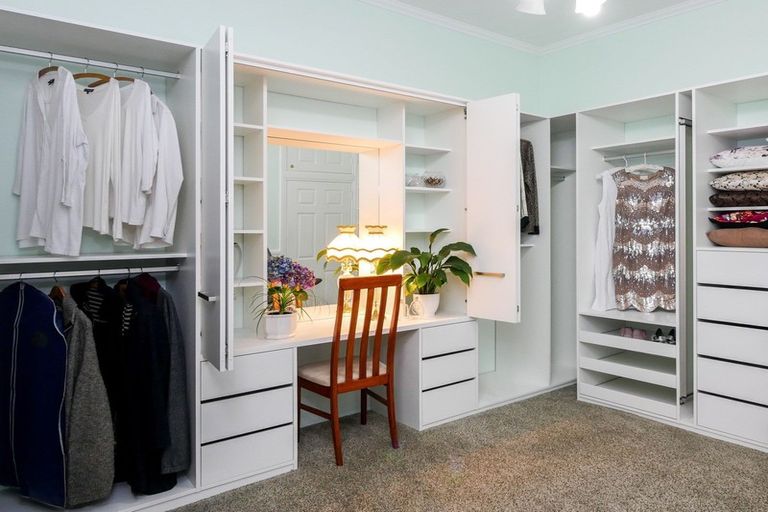 Photo of property in 99 Eglinton Road, Mornington, Dunedin, 9011