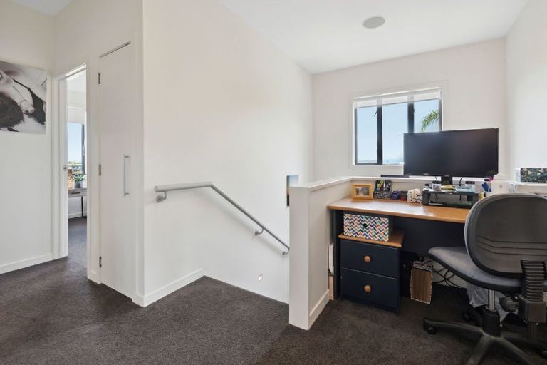 Photo of property in Point Ridge, 10/130 Gills Road, Albany Heights, Auckland, 0632