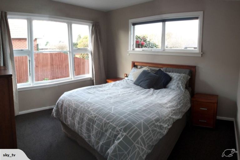 Photo of property in 73 Appleby Crescent, Burnside, Christchurch, 8053