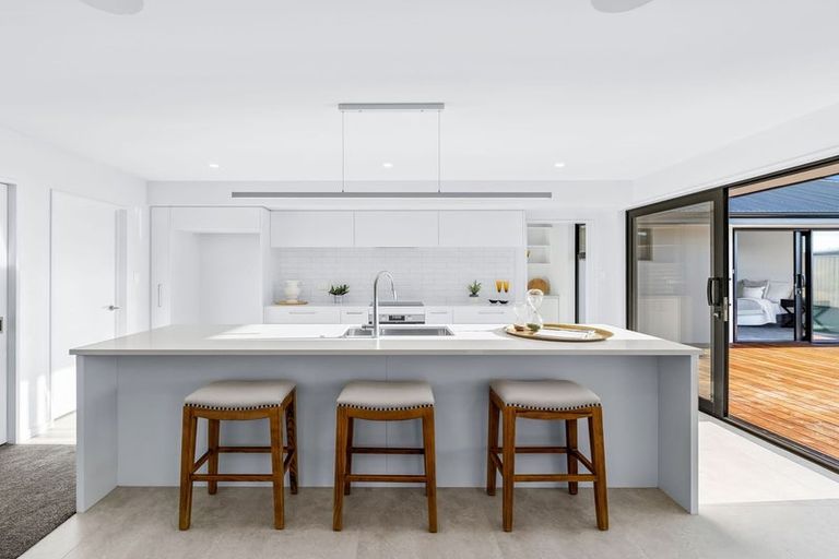 Photo of property in 16 Falcons View Drive, Rolleston, 7615