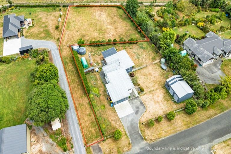 Photo of property in 16 Grefor Lane, Waitarere, Levin, 5574