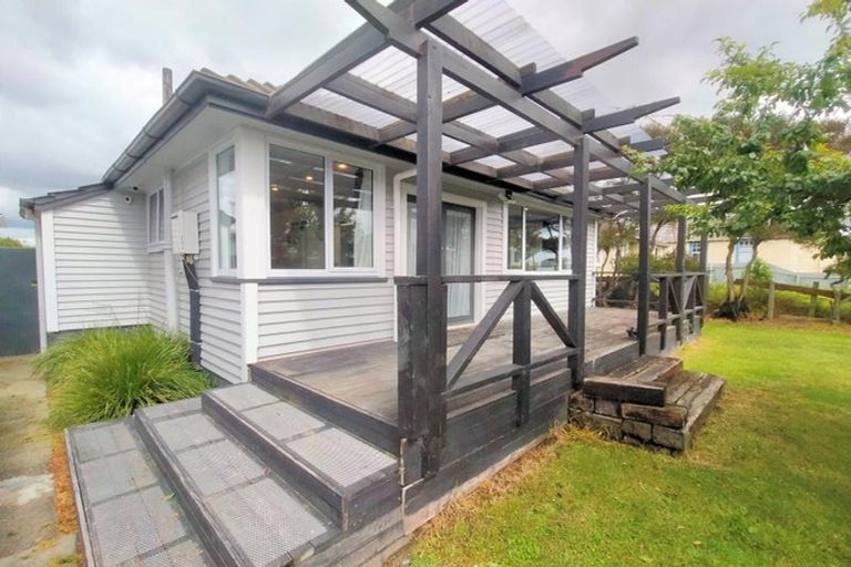 Photo of property in 41 Cambridge Street, Milson, Palmerston North, 4414