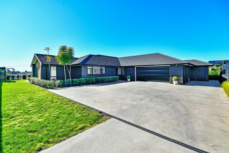 Photo of property in 29 Trevor Mcmiken Drive, Patumahoe, Pukekohe, 2679