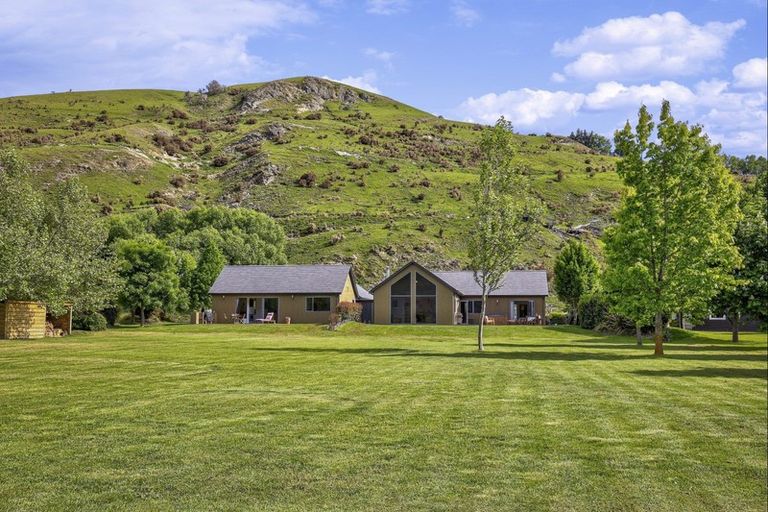 Photo of property in 26 Marshall Avenue, Lake Hayes, Queenstown, 9371