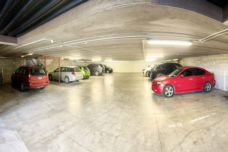 Photo of property in 4/337 Jackson Street, Petone, Lower Hutt, 5012