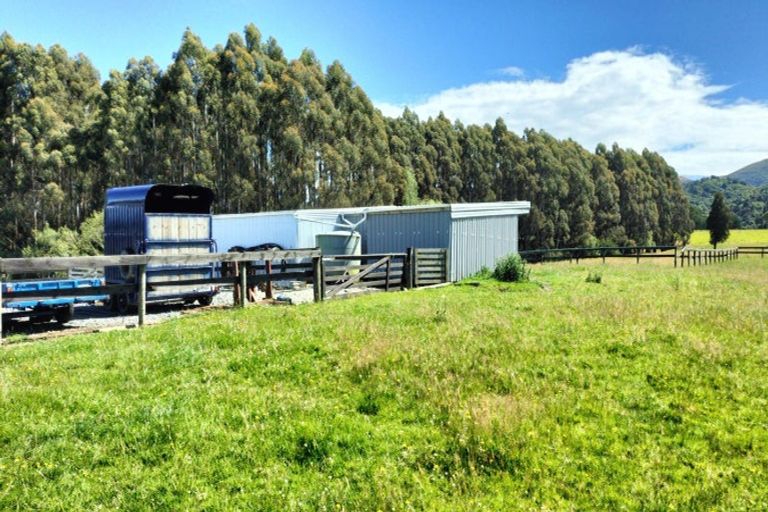 Photo of property in 616b Reaby Road, Upper Charlton, Gore, 9777