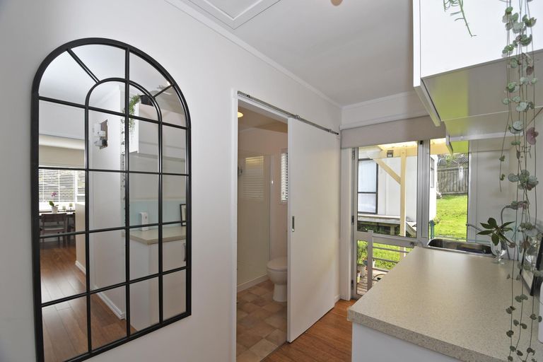 Photo of property in 11 Matangi Terrace, Snells Beach, 0920