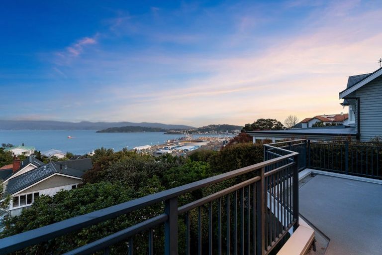 Photo of property in 14 Sefton Street, Wadestown, Wellington, 6012