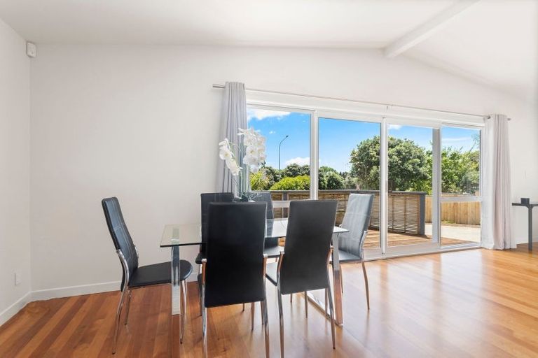 Photo of property in 201 Pakuranga Road, Pakuranga, Auckland, 2010