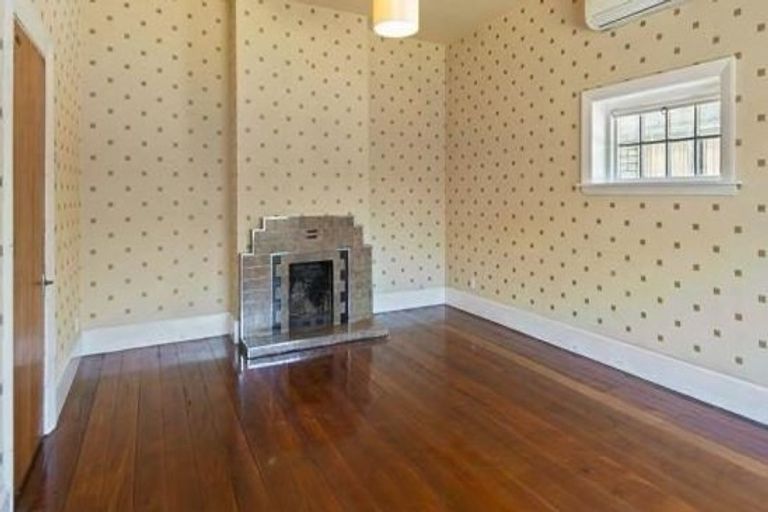 Photo of property in 120 Lincoln Road, Addington, Christchurch, 8024