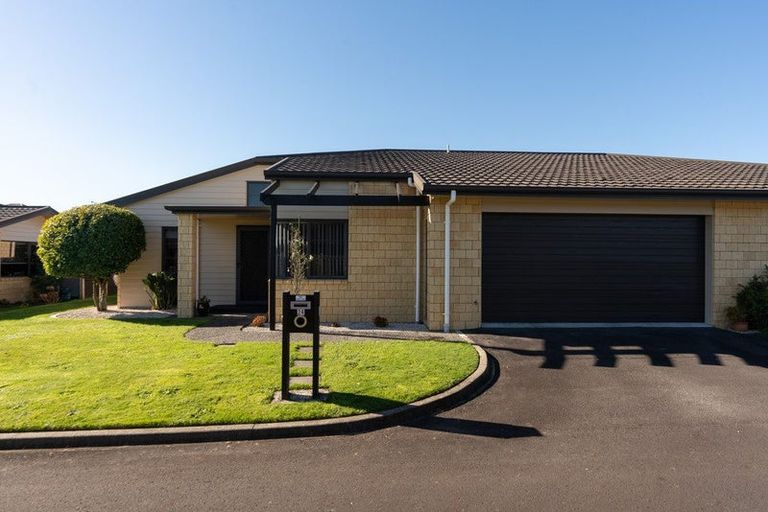 Photo of property in Bramley Gardens, 3/24 Turnbury Court, Rototuna, Hamilton, 3210