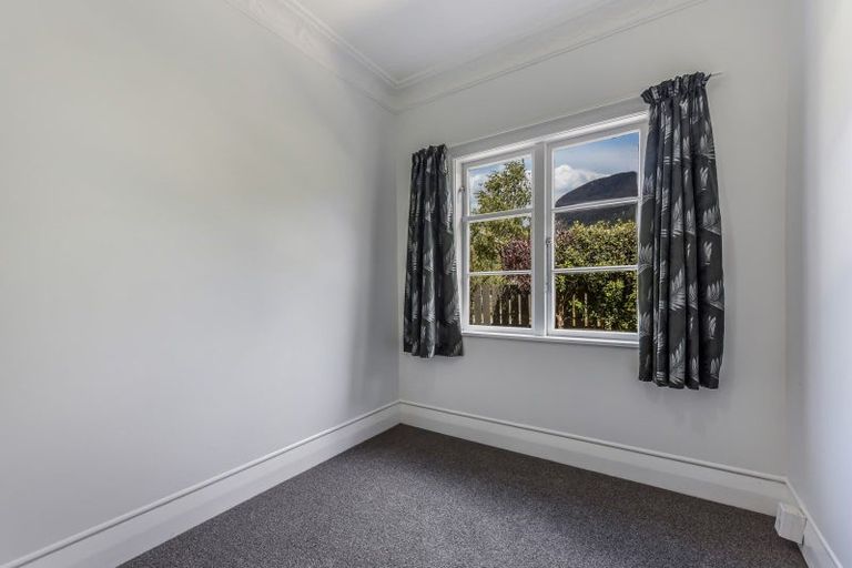 Photo of property in 12a Buller Street, Picton, 7220