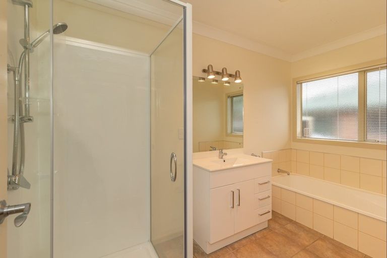 Photo of property in 18a Reeve Street, Levin, 5510