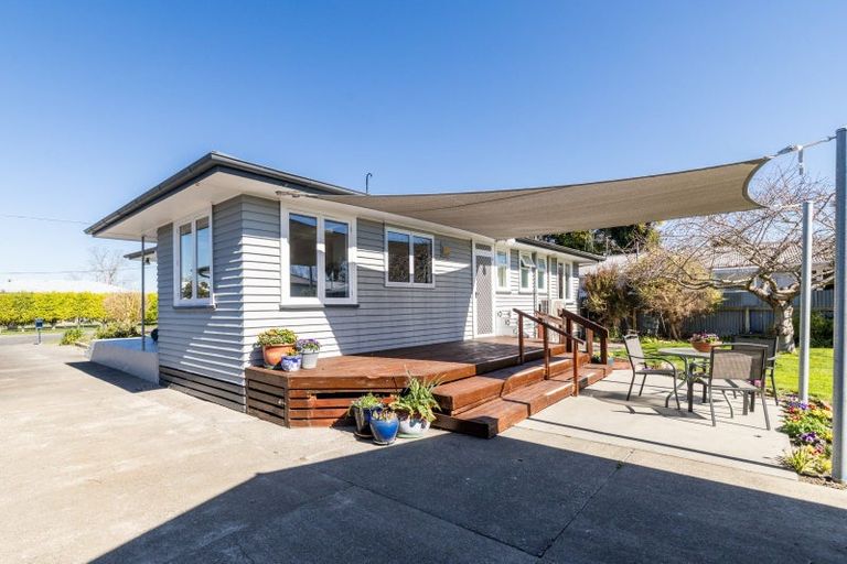 Photo of property in 231 Lumsden Place, Akina, Hastings, 4122