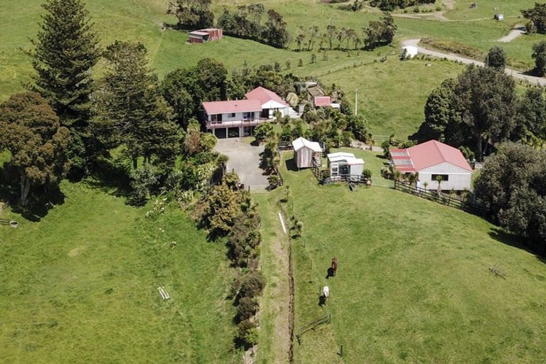 Photo of property in 476 Rehutai Road, Baylys Beach, Dargaville, 0377