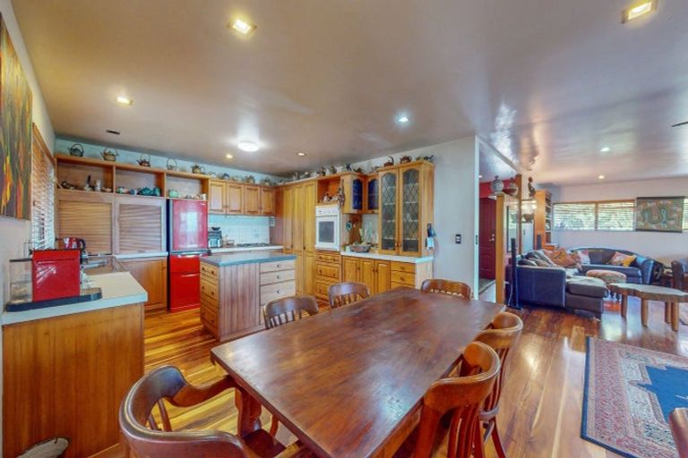 Photo of property in 304 Thames Coast Sh25 Road, Thornton Bay, Thames, 3575