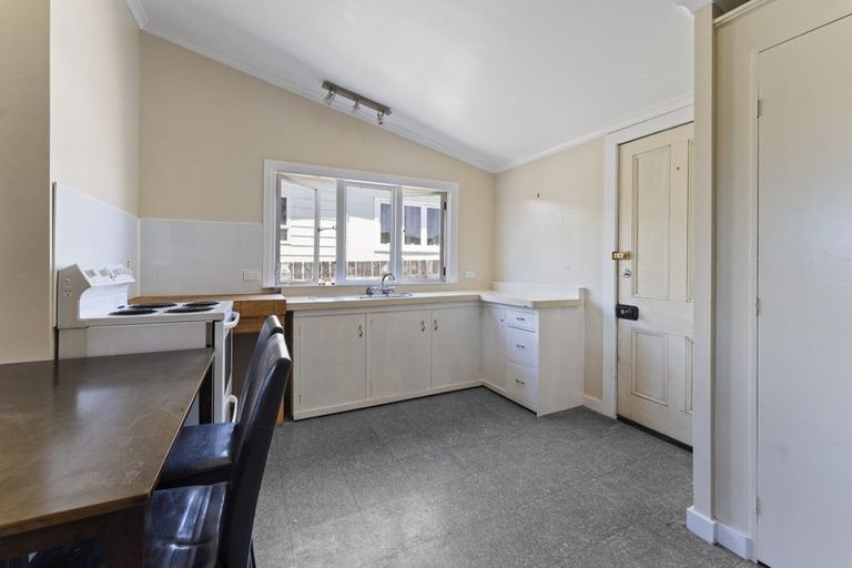 Photo of property in 79 Cracroft Street, Waitara, 4320
