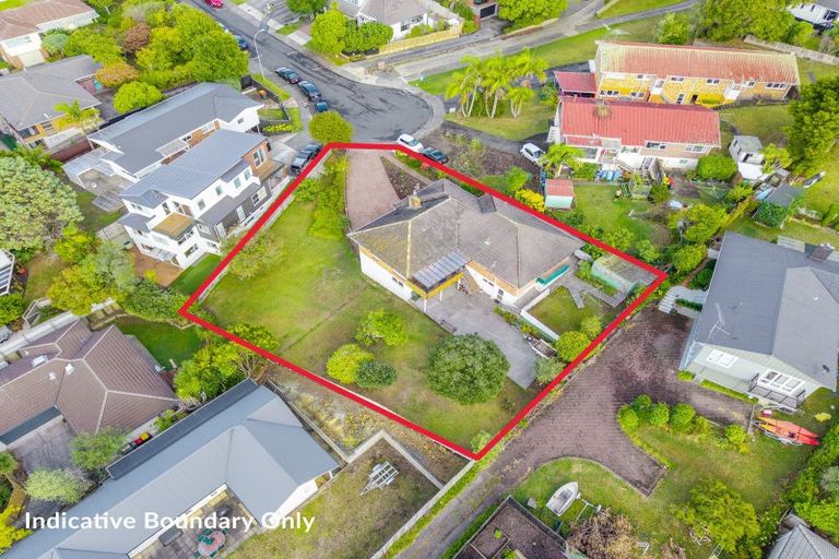 Photo of property in 11 Walter Macdonald Street, Howick, Auckland, 2014