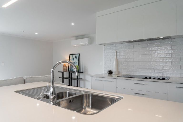 Photo of property in 2 Keri Rua Road, Leamington, 3495