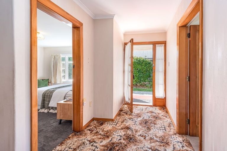 Photo of property in 245 Weston Road, Mairehau, Christchurch, 8052