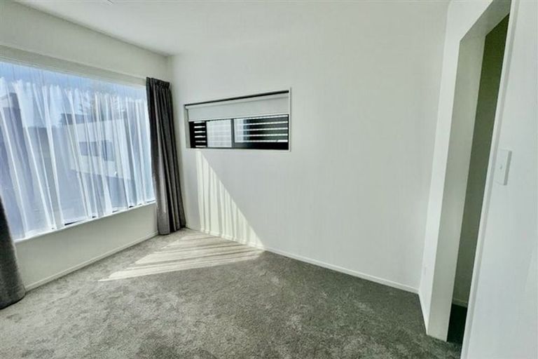 Photo of property in 14a Andrew Road, Howick, Auckland, 2010