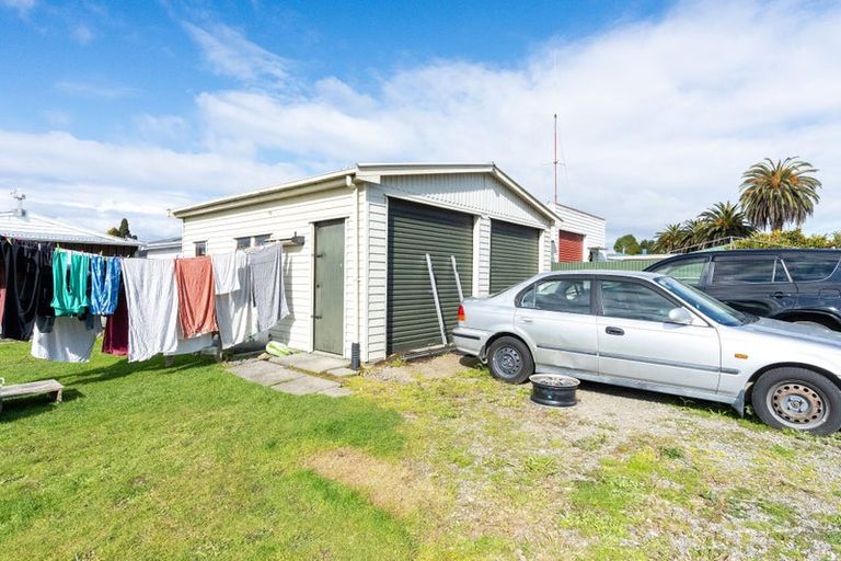 Photo of property in 4 Roslyn Road, Levin, 5510