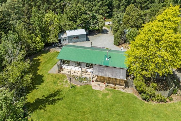 Photo of property in 61 Scarlet Oak Drive, West Melton, Christchurch, 7671