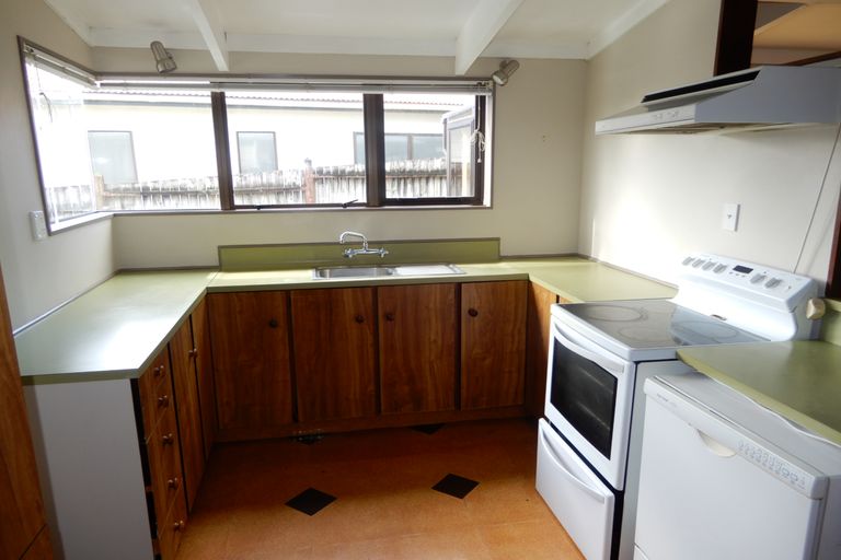 Photo of property in 2 Kitchener Place, Putaruru, 3411