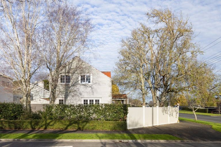 Photo of property in 1050b River Road, Queenwood, Hamilton, 3210