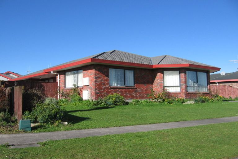 Photo of property in 16 Jefferson Crescent, Milson, Palmerston North, 4414