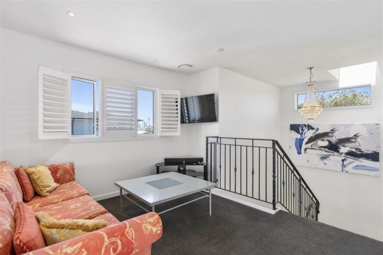 Photo of property in 43b Bayswater Avenue, Bayswater, Auckland, 0622