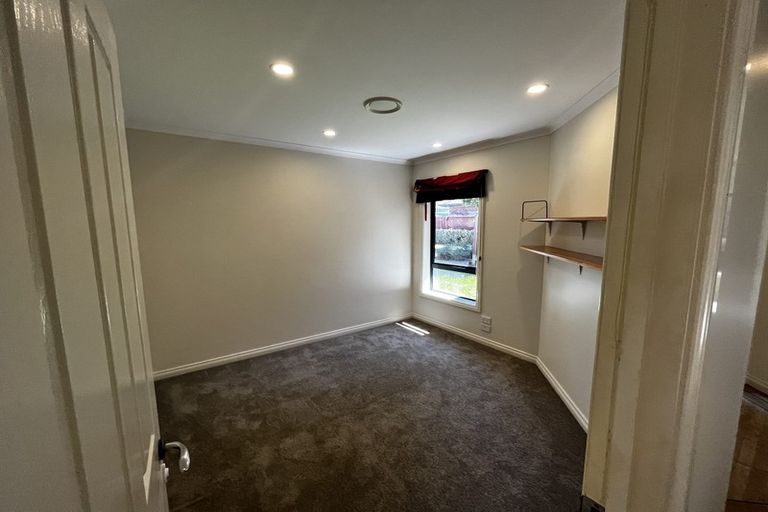 Photo of property in 6b Fovant Street, Russley, Christchurch, 8042