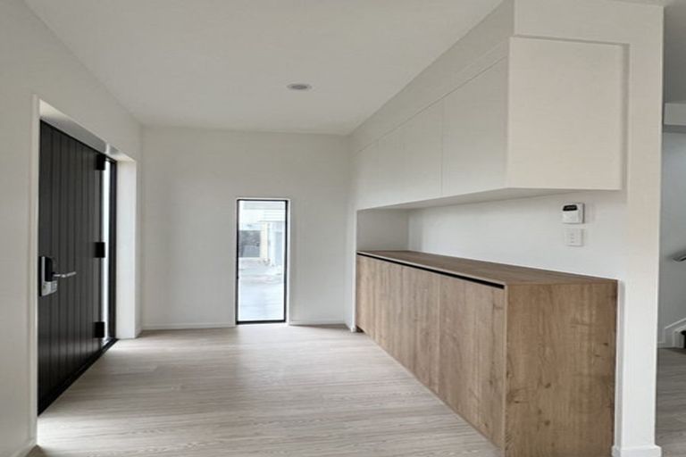 Photo of property in 105e Bond Crescent, Forrest Hill, Auckland, 0620