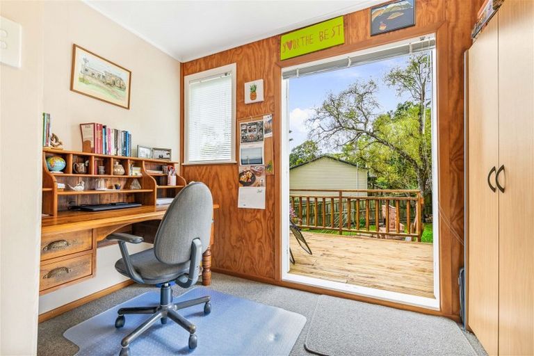 Photo of property in 7 Chamberlain Road, Massey, Auckland, 0614