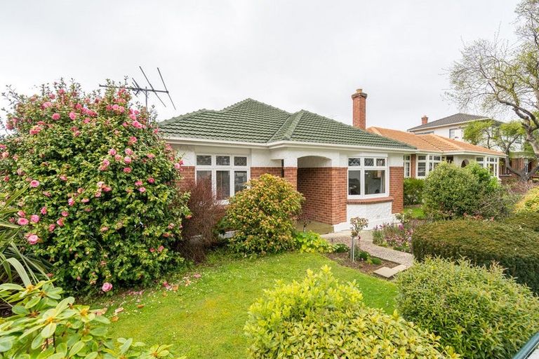 Photo of property in 139 Forbury Road, Saint Clair, Dunedin, 9012
