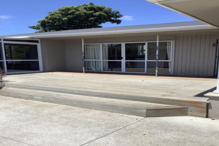 Photo of property in 197 Burwood Road, Burwood, Christchurch, 8083