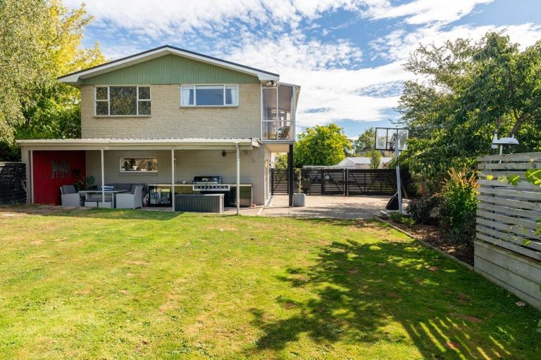 Photo of property in 34 Kinmont Crescent, Kinmont Park, Mosgiel, 9024