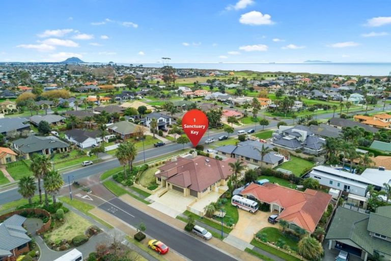 Photo of property in 1 Sanctuary Key, Papamoa Beach, Papamoa, 3118