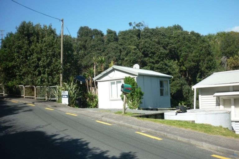 Photo of property in 42 Sea View Road, Baylys Beach, Dargaville, 0377