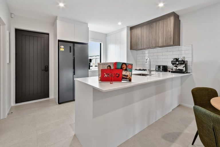 Photo of property in 41 Adlam Lane, Takanini, 2112