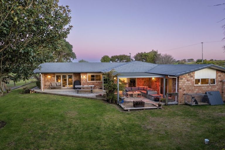 Photo of property in 499 Clark And Denize Road, Pukekawa, Tuakau, 2696