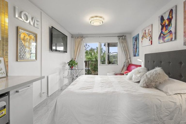 Photo of property in 23/43 Woodward Road, Mount Albert, Auckland, 1025